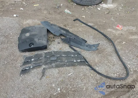 2011 Cadillac Cts Luxury z USA, uszkodzony, nr VIN 1G6DG5EY1B0143084